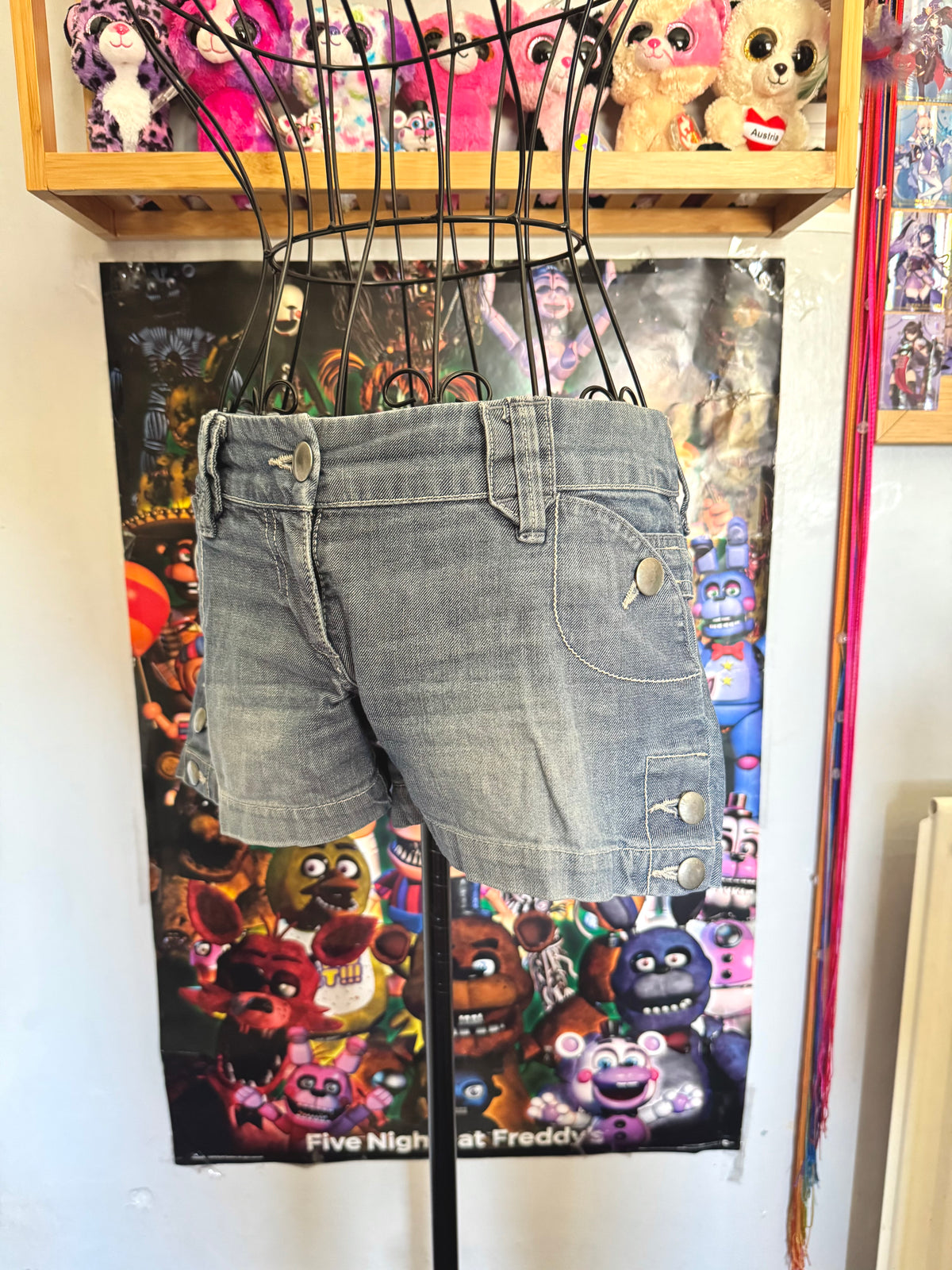 y2k vintage low waisted medium wash denim mini shorts