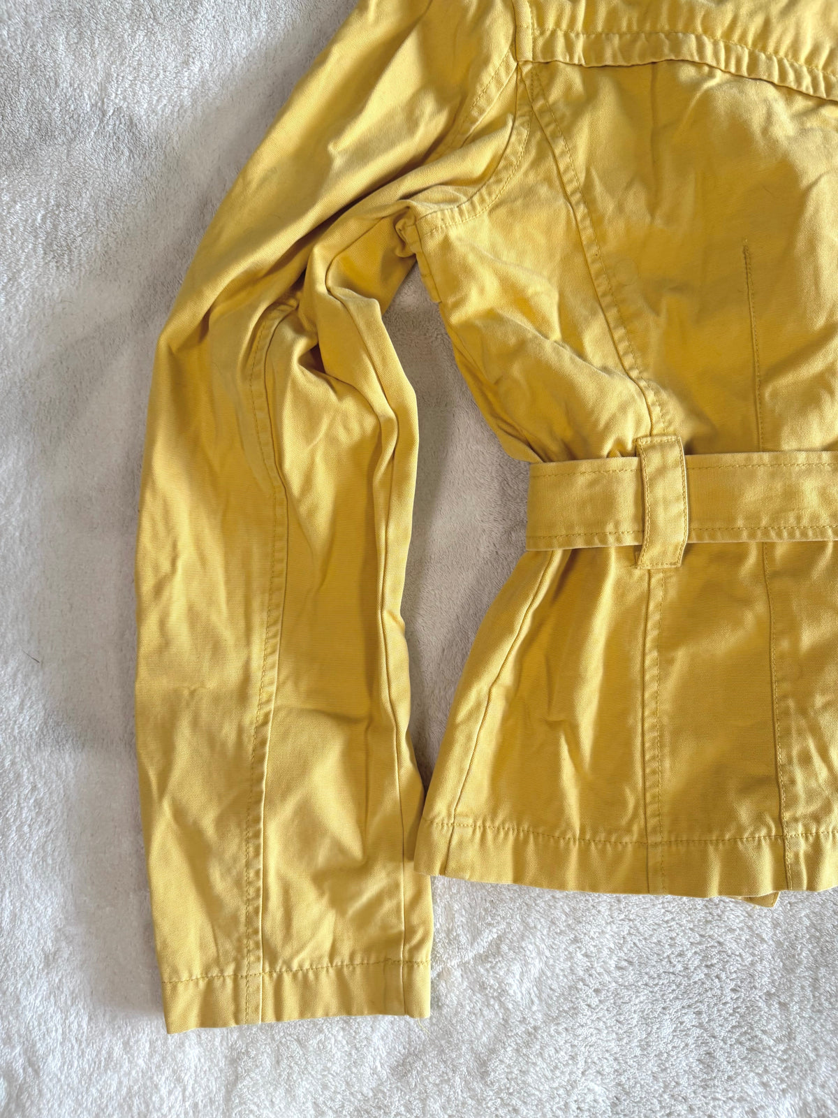 y2k vintage mustard yellow fitted button up peacoat with adjustable belt
