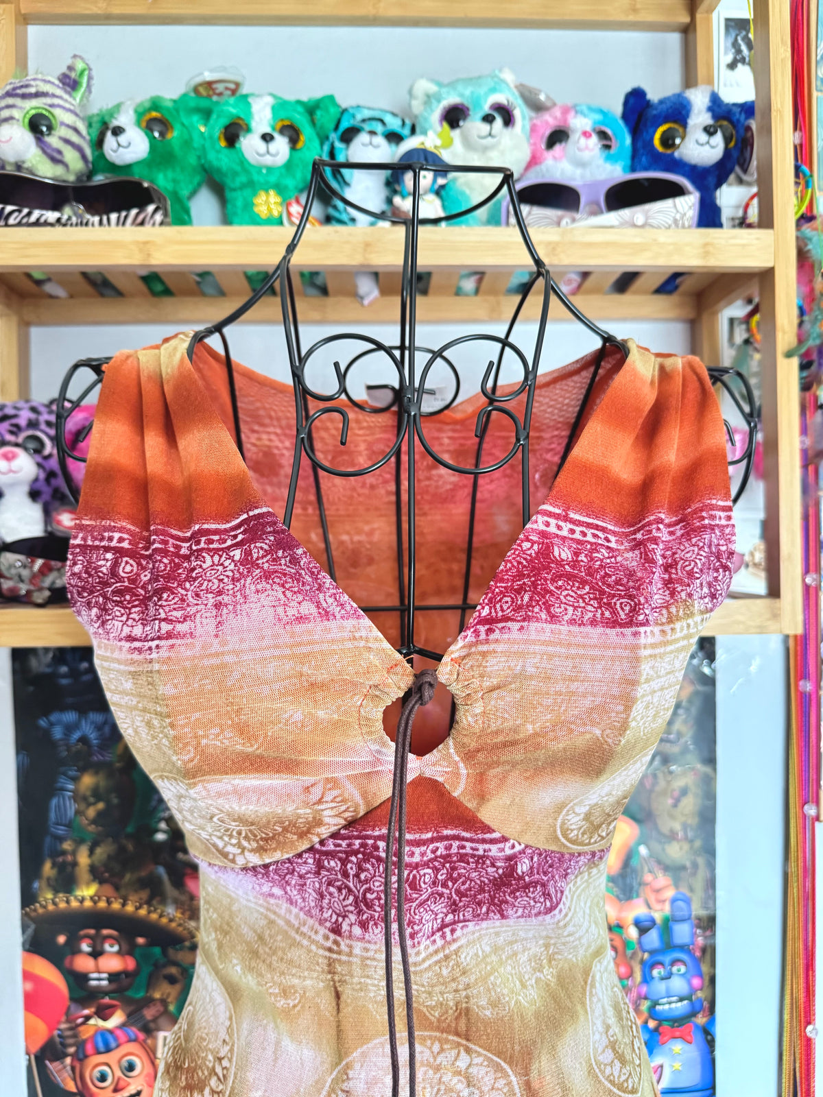y2k vintage mesh fitted ombre sleeveless vest top with keyhole cutout and tassels