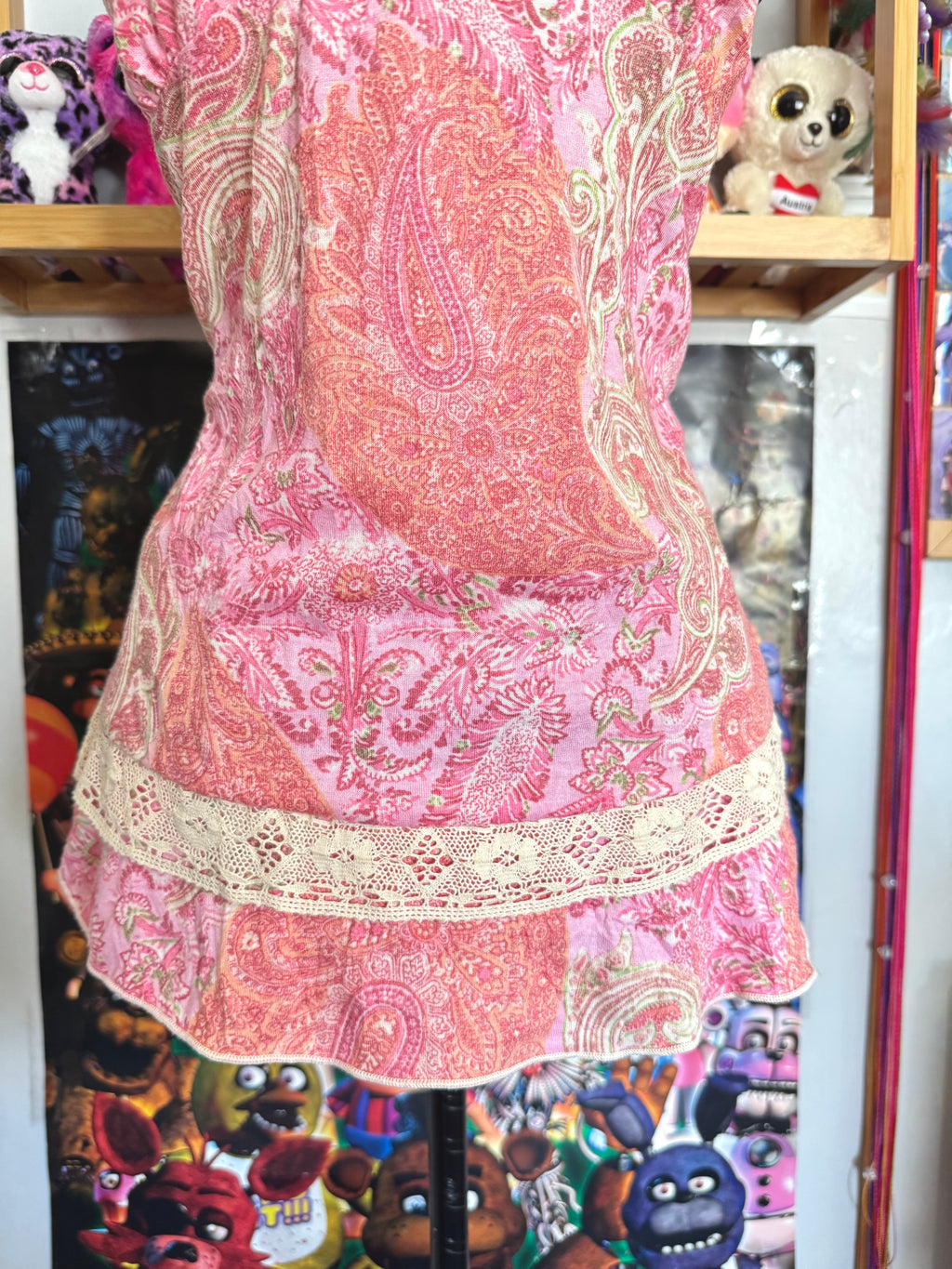 y2k vintage paisley print pink fitted cami top with sequins and lace trimmings