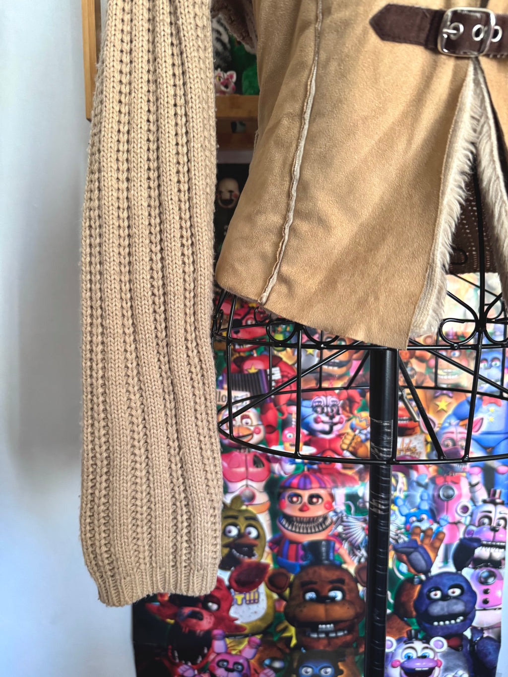 y2k vintage buckle up fitted and cropped jacket with chunky ribbed knit sleeves western boho