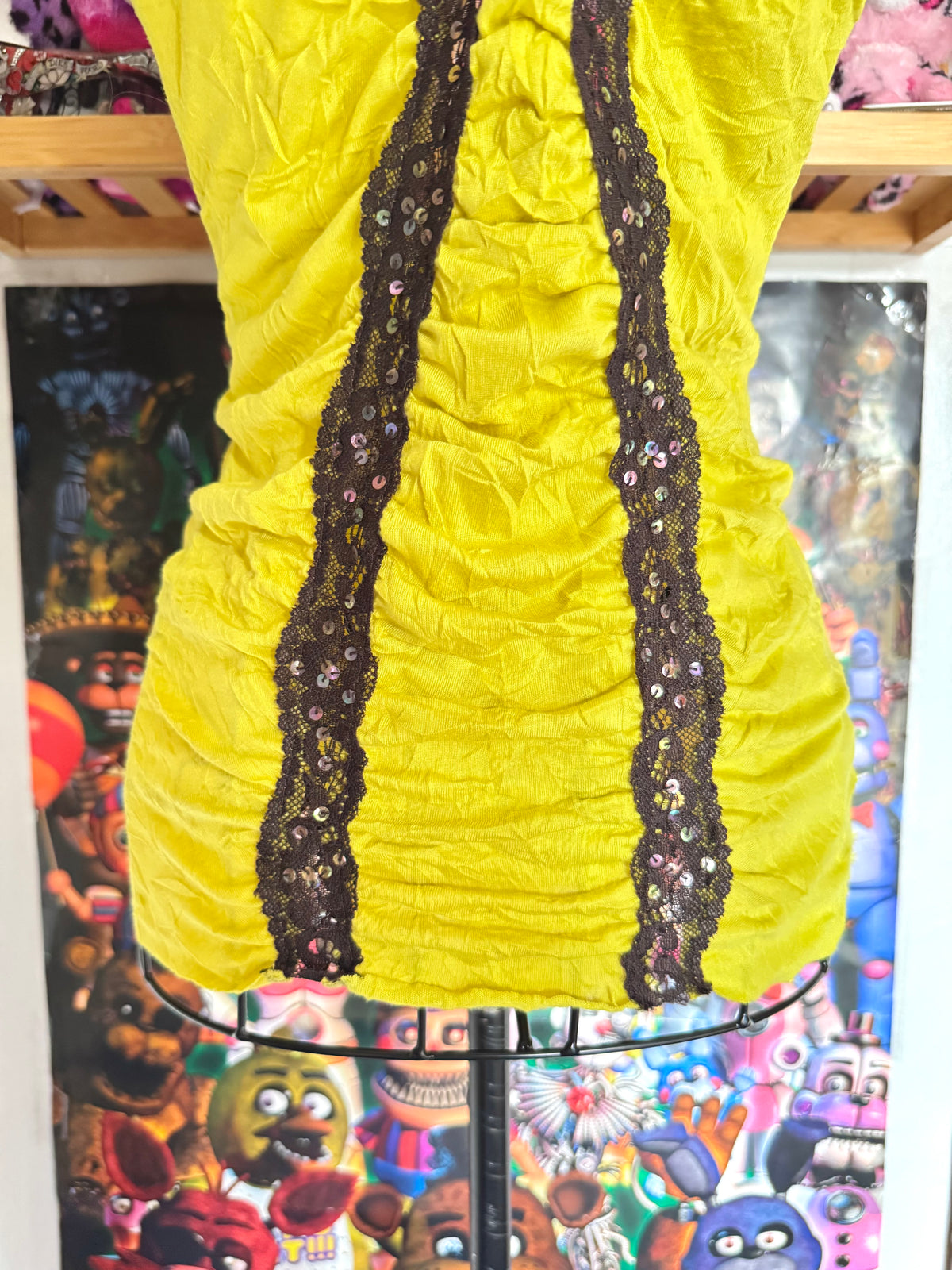 y2k vintage yellow ruched and fitted cami top with brown lace trimmings and sequins