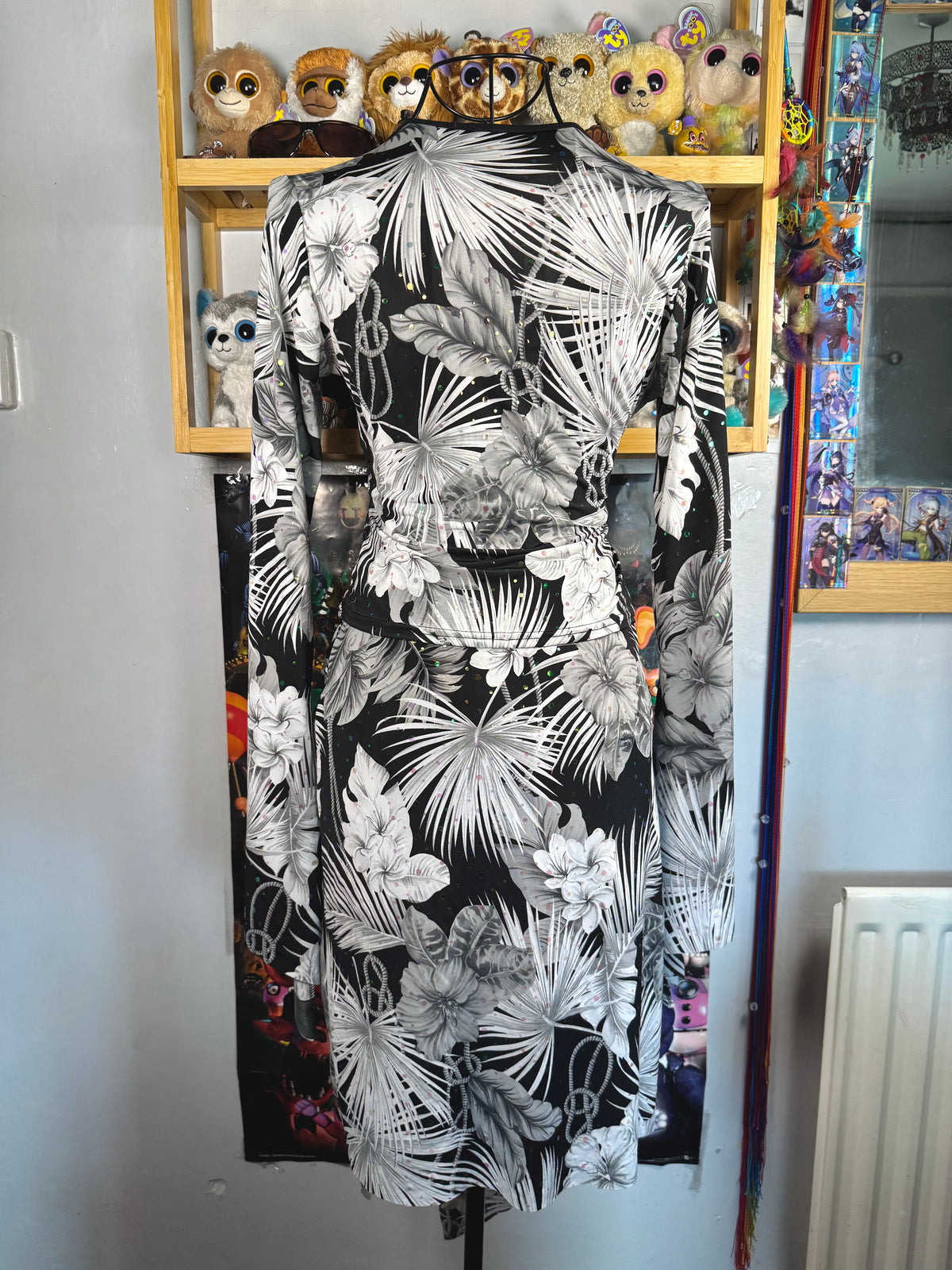 y2k vintage silver slinky 2 piece set flared sleeve top and asymmetrical midi skirt